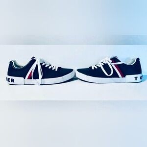 Tommy Hilfiger Ramus Sneakers, Men’s Size 11.5 in Navy Blue, Red, and White.